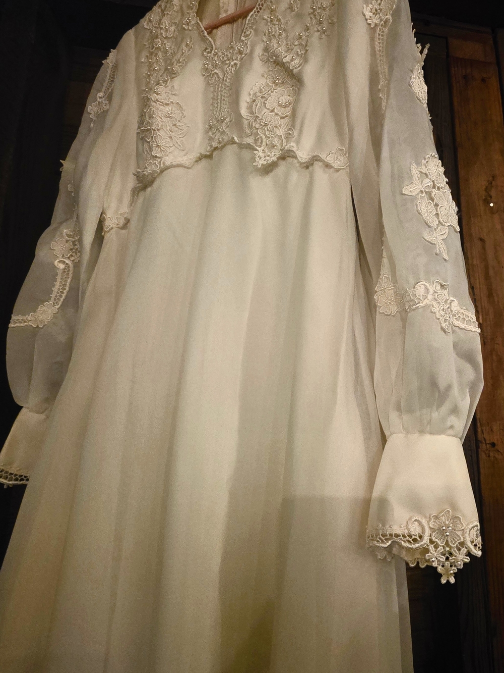 Vintage Ivory Beaded Lace And Satin Long Sleeve Women's Dress - Picture 2 of 8